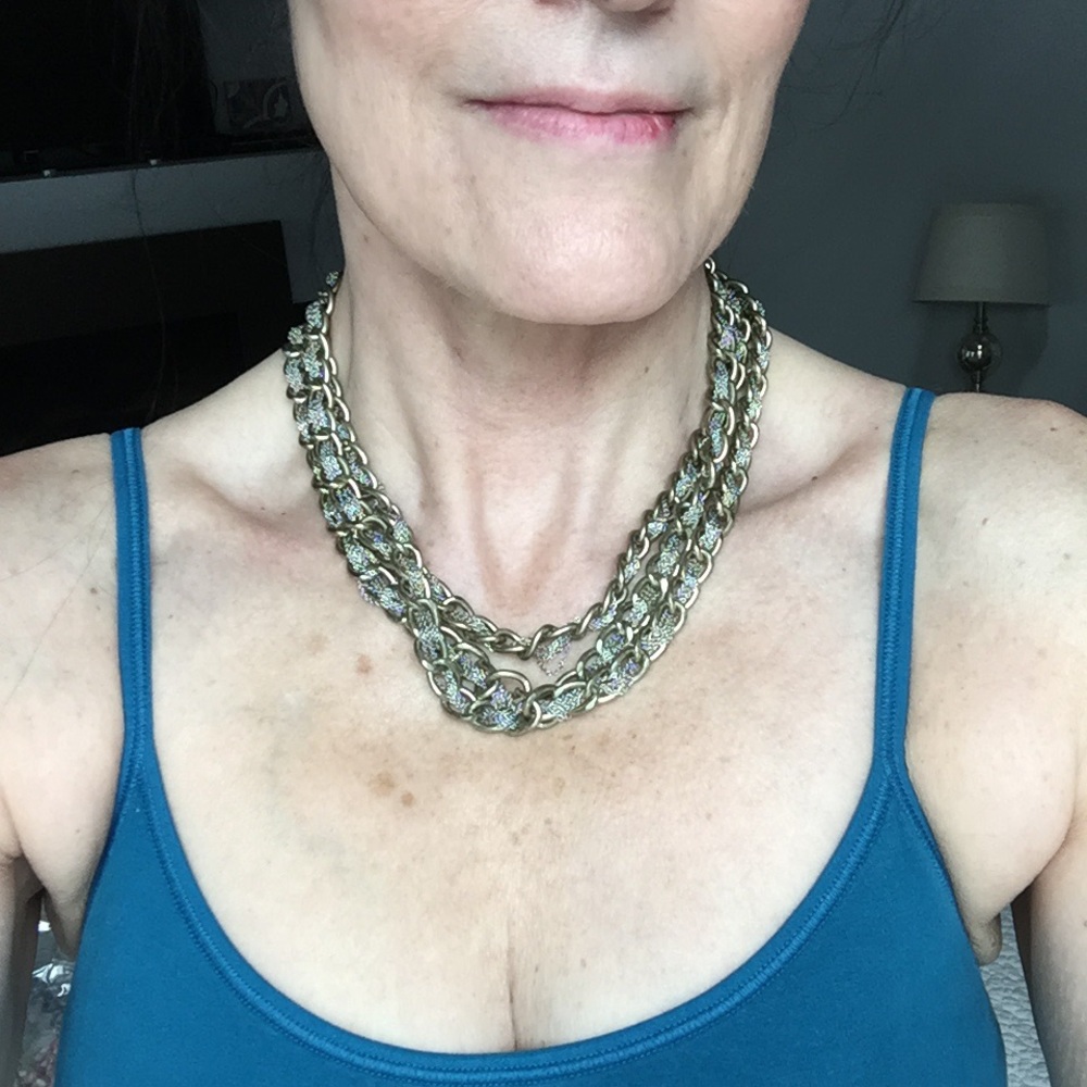 Pretty loft multi strand necklace - Picture 2 of 4
